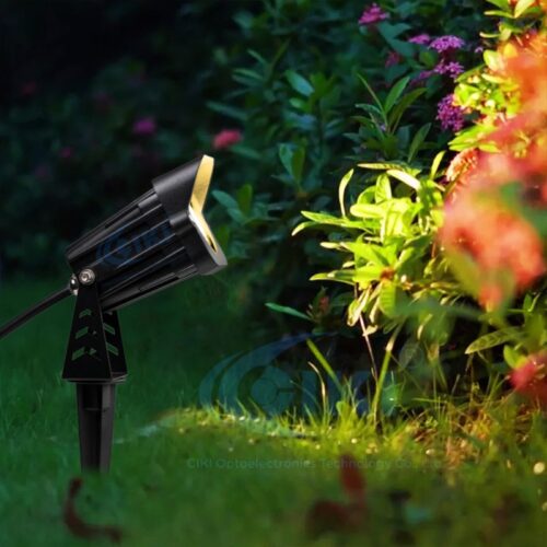 garden spike light