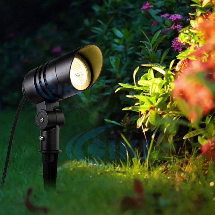 garden spike light